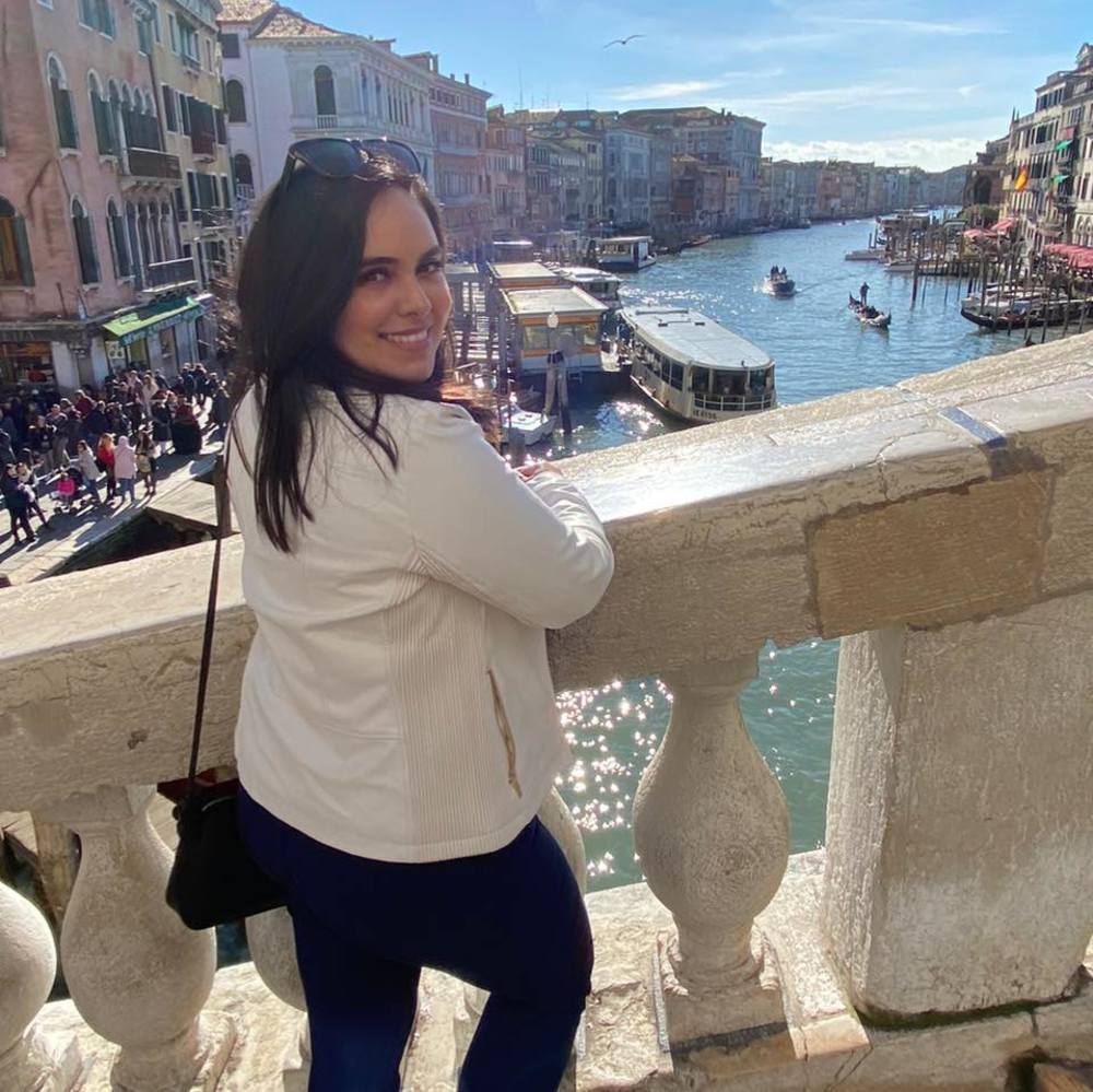 Meet your Posher, Lily